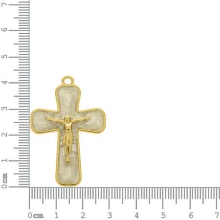 Pingente Cruz com Cristo Dourado e resina Pérola 43mm