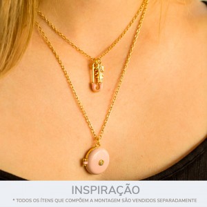 Pingente Menina Ouro com Strass 18mm