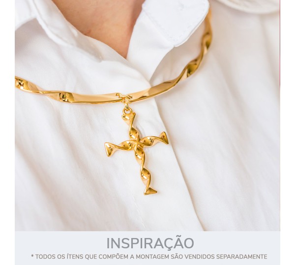 Pingente Cruz Torcida Ouro 45mm