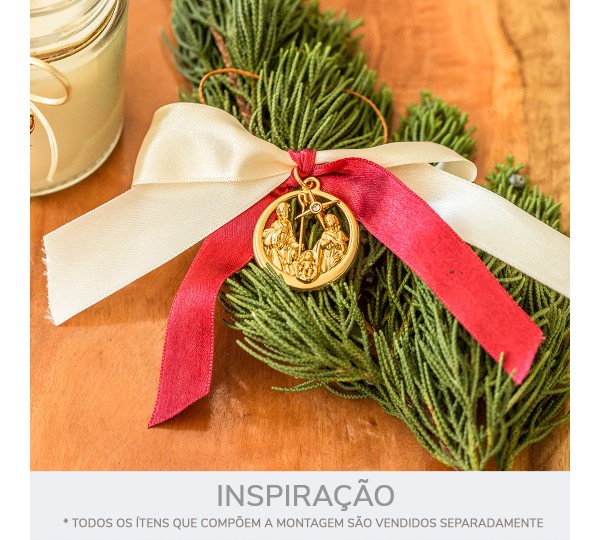 Pingente Medalha Nascimento de Jesus Ouro 32mm