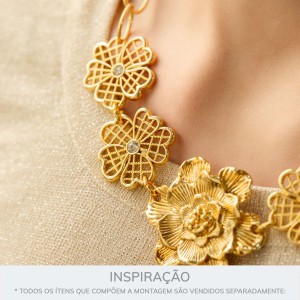 Pingente Flor Vazada Ouro com Strass 30mm