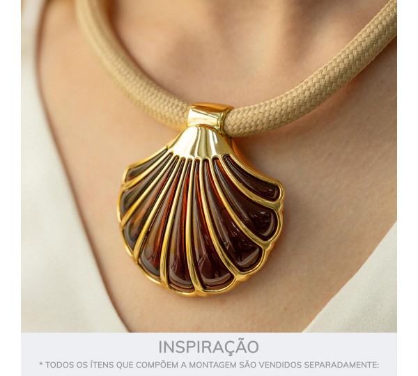 Pingente Concha do Mar Ouro com Marrom 29mm