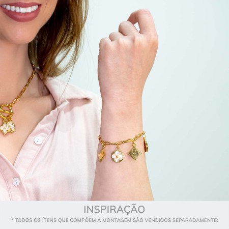 Pingente Flor Dourado com Pérola 19mm