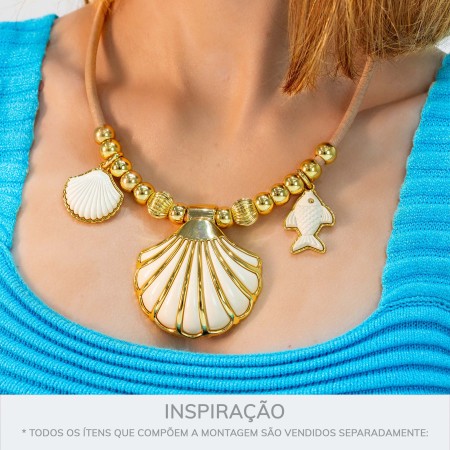 Pingente Concha do Mar Dourado com Off White 28mm