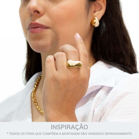 Maxi Anel Dourado com Acrílico em Off White N° 21