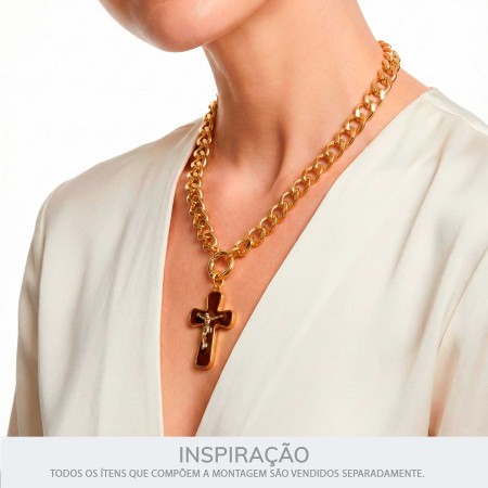 Pingente Cruz com Cristo Dourado e resina Marrom 43mm