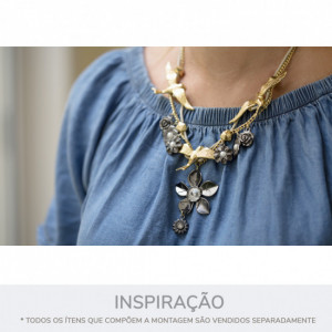 Conjunto Pingentes Flores Ouro