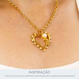 Pingente Menina Ouro com Pérola 23mm